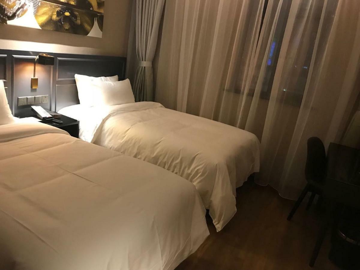 Yitel Premium Hotel Shanghai Luaran gambar