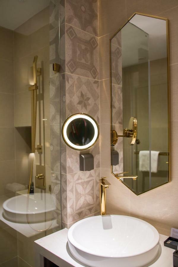 Yitel Premium Hotel Shanghai Luaran gambar