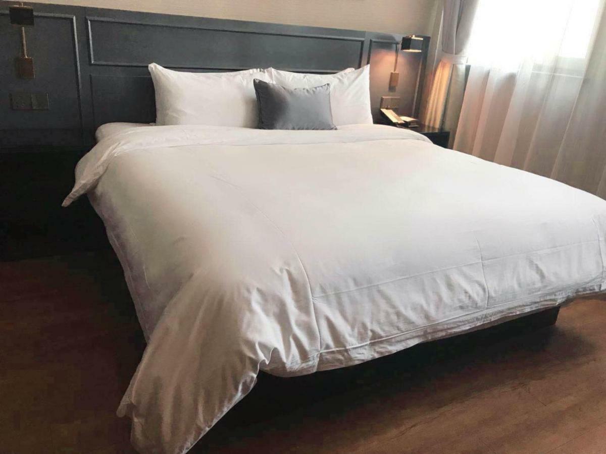 Yitel Premium Hotel Shanghai Luaran gambar